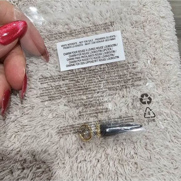 Christian Louboutin Lipstick Charm - Picture 3 of 3